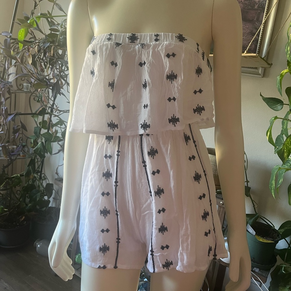 Japna Strapless Patterned Romper